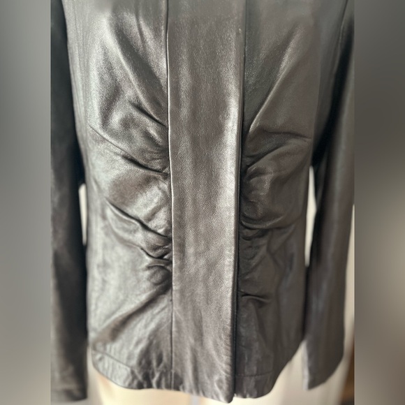 Brown Butter Soft Leather Jacket Size Medium - Picture 4 of 9